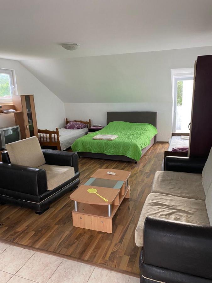 Apartmani Zelenika ヘルツェグ・ノヴィ エクステリア 写真